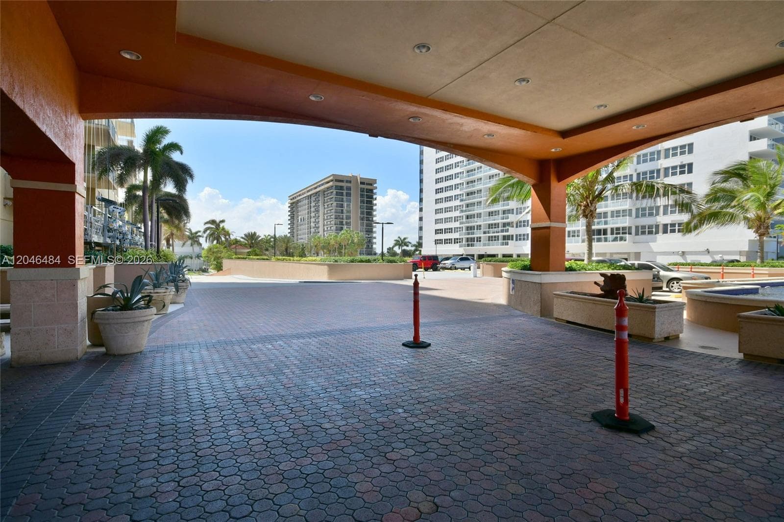 2080 OCEAN DRIVE CONDO · #1711 in Hallandale Beach - Photo 36