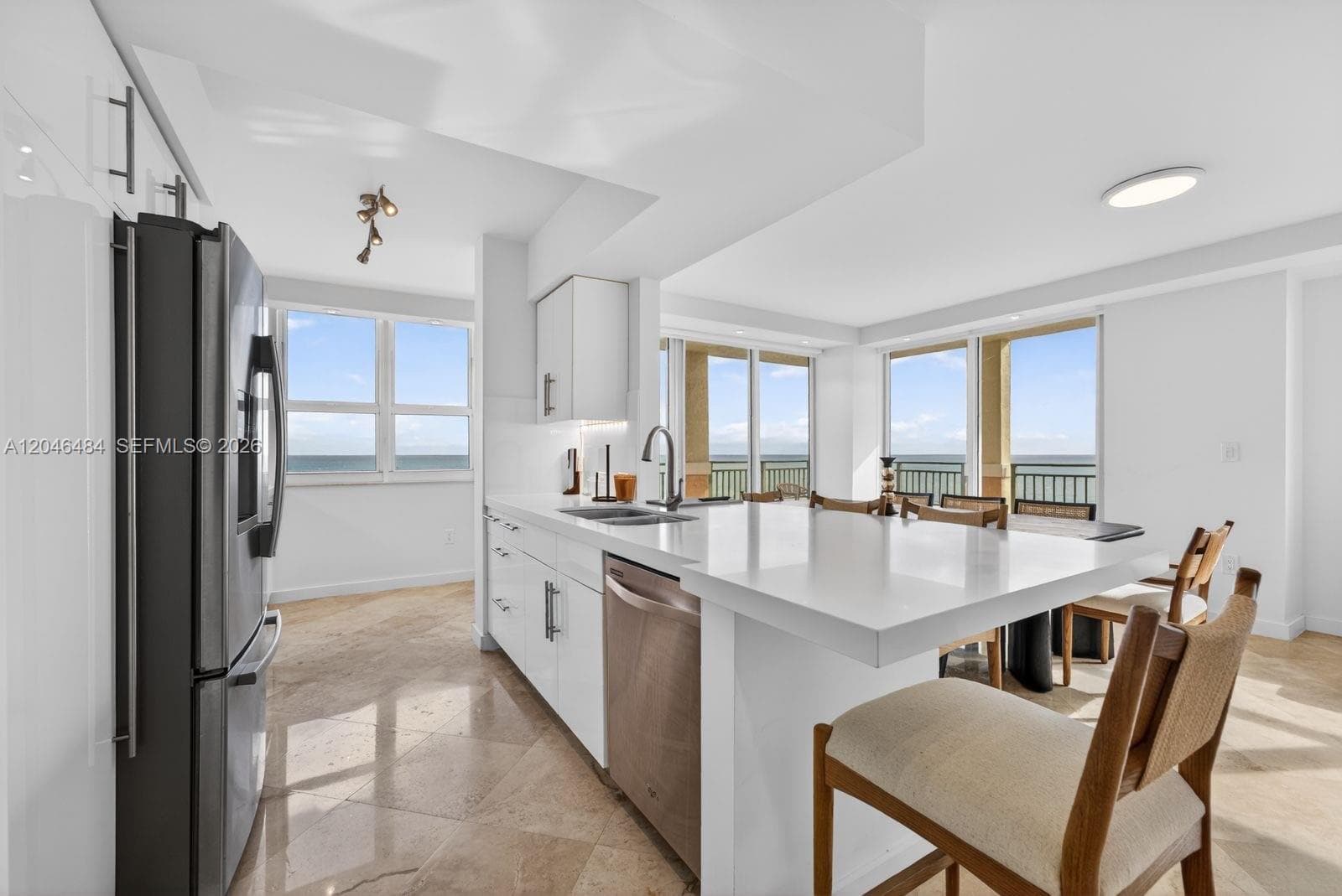 2080 OCEAN DRIVE CONDO · #1711 in Hallandale Beach - Photo 9