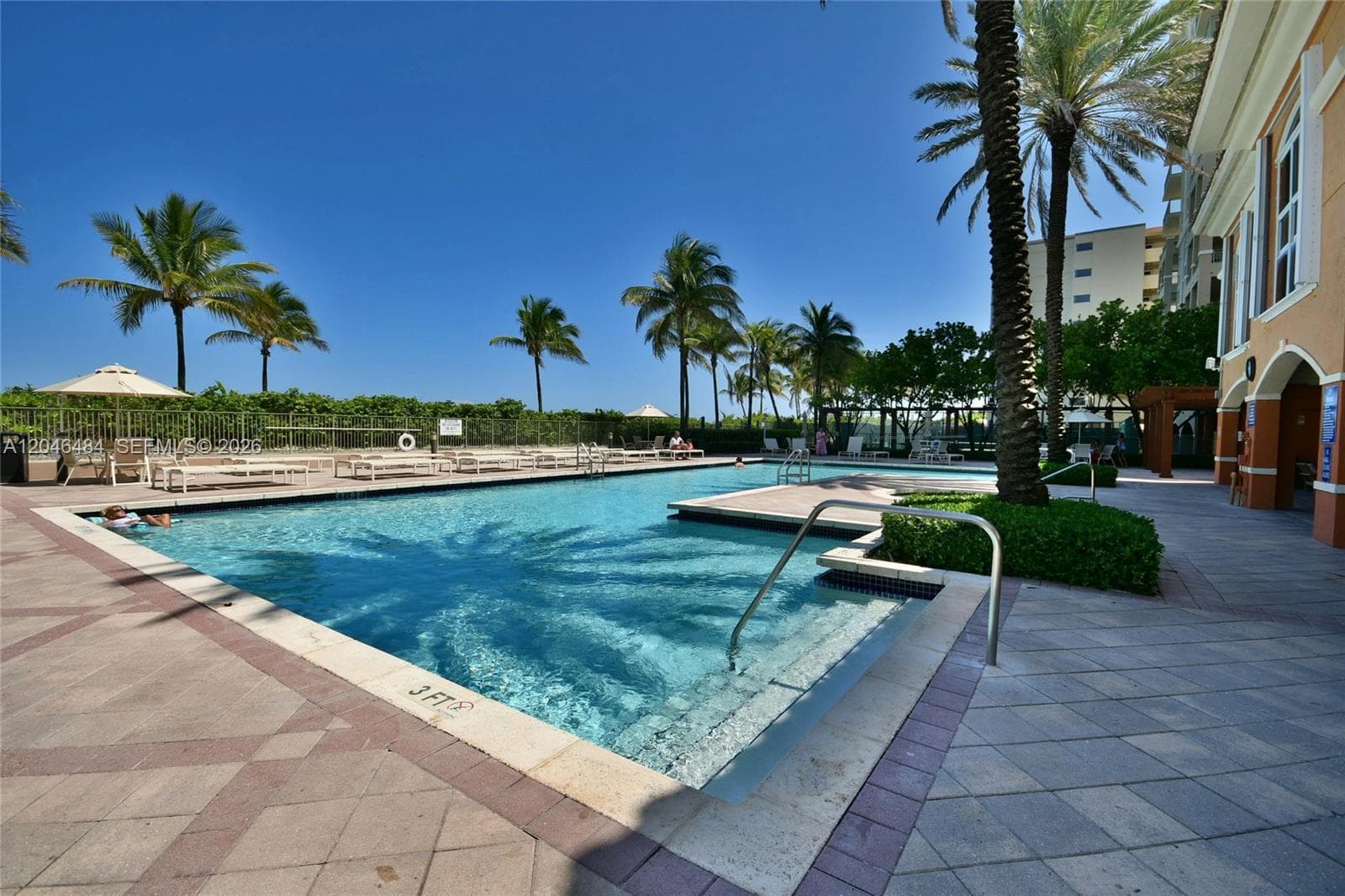 2080 OCEAN DRIVE CONDO · #1711 in Hallandale Beach - Photo 59