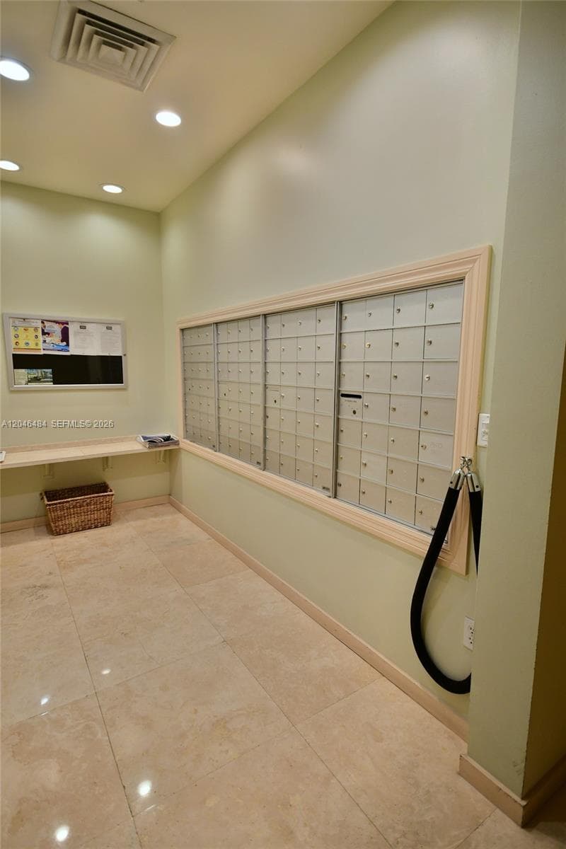 2080 OCEAN DRIVE CONDO · #1711 in Hallandale Beach - Photo 54