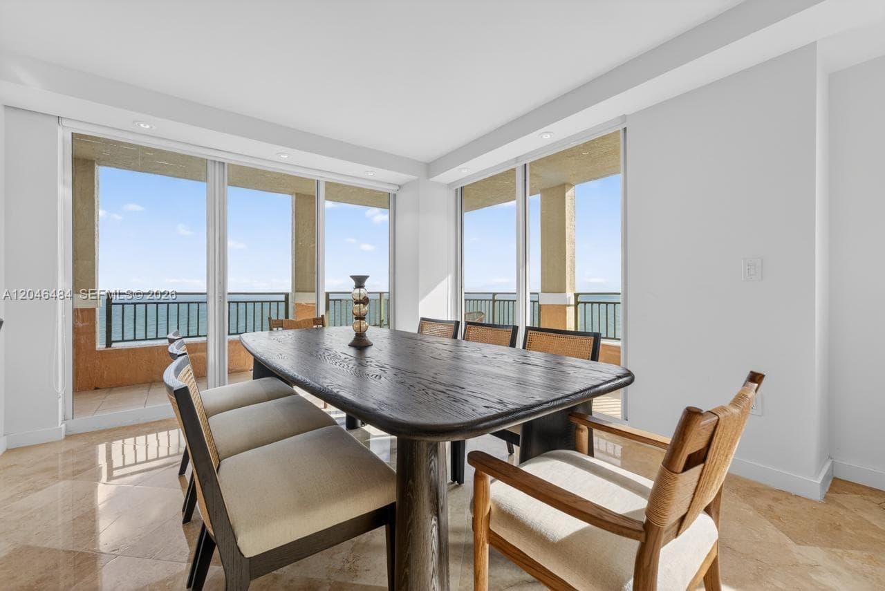 2080 OCEAN DRIVE CONDO · #1711 in Hallandale Beach - Photo 11