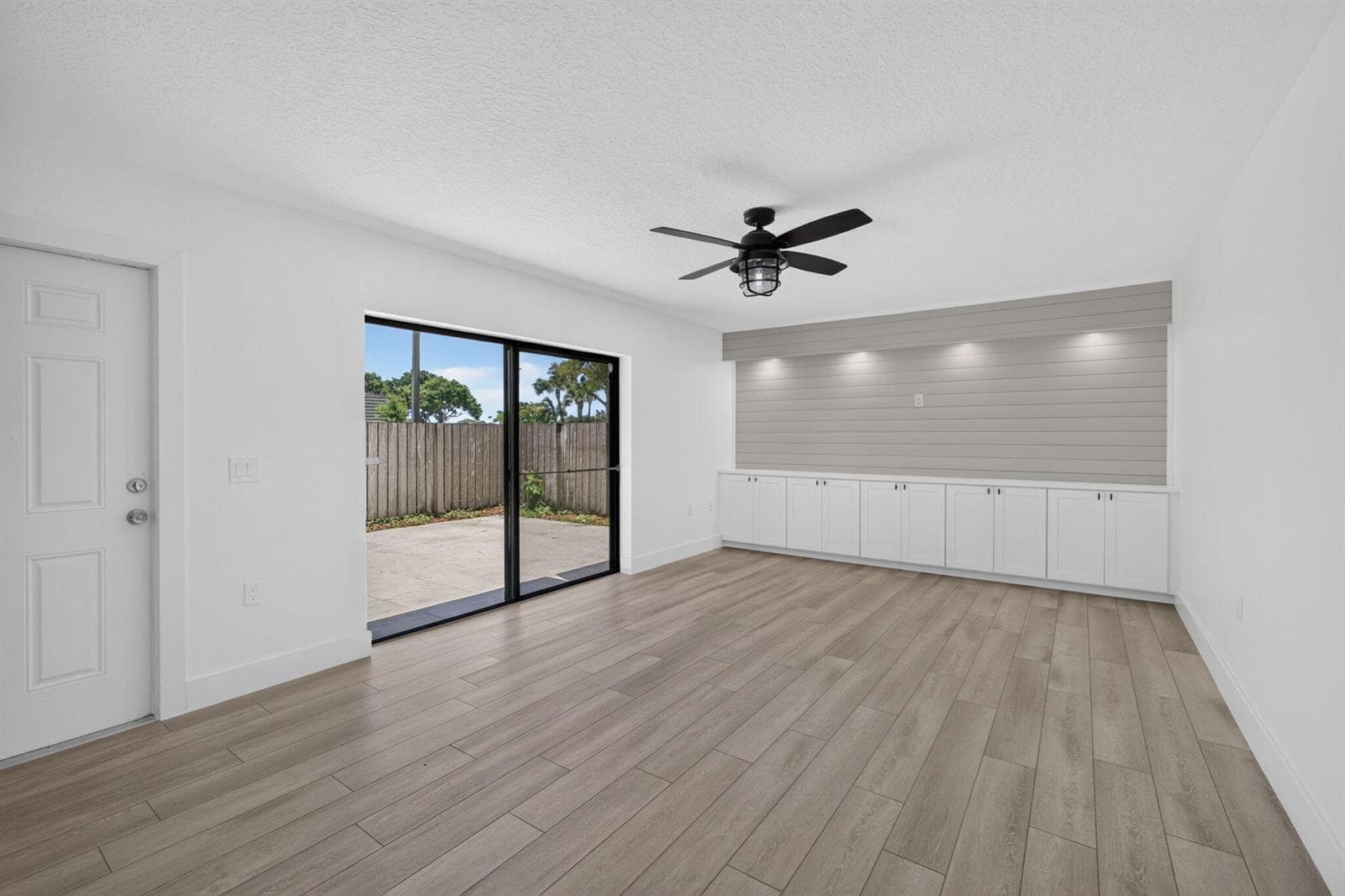 21-web-or-mls-5D1A6291