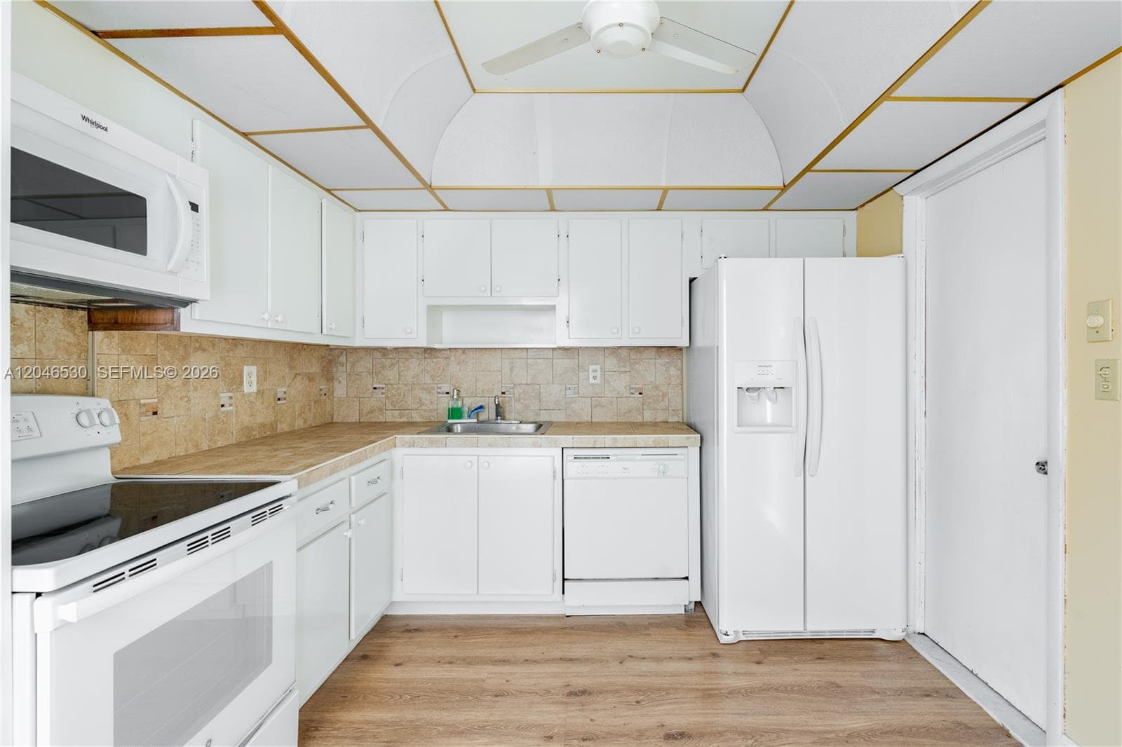 CLIFTON CONDO · #407 in Hallandale Beach - Photo 11