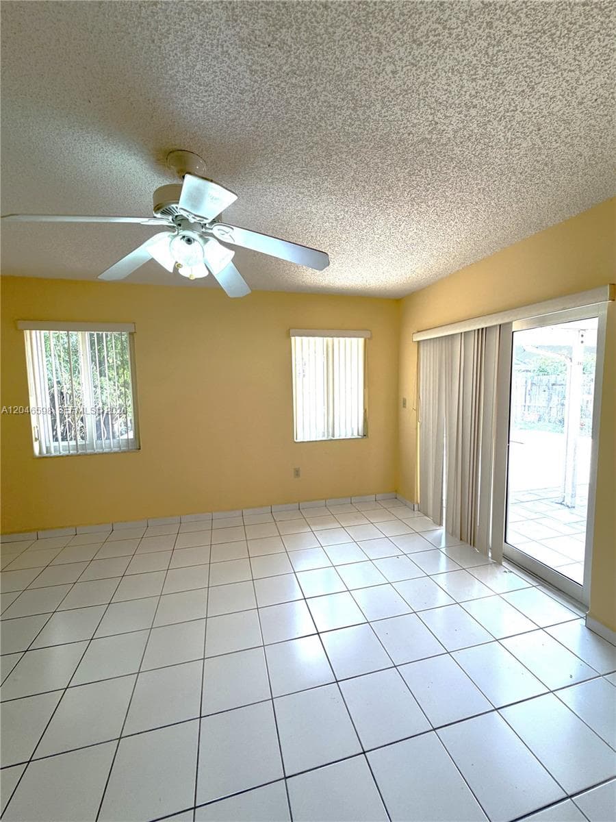 14225 SW 55th St photo 23
