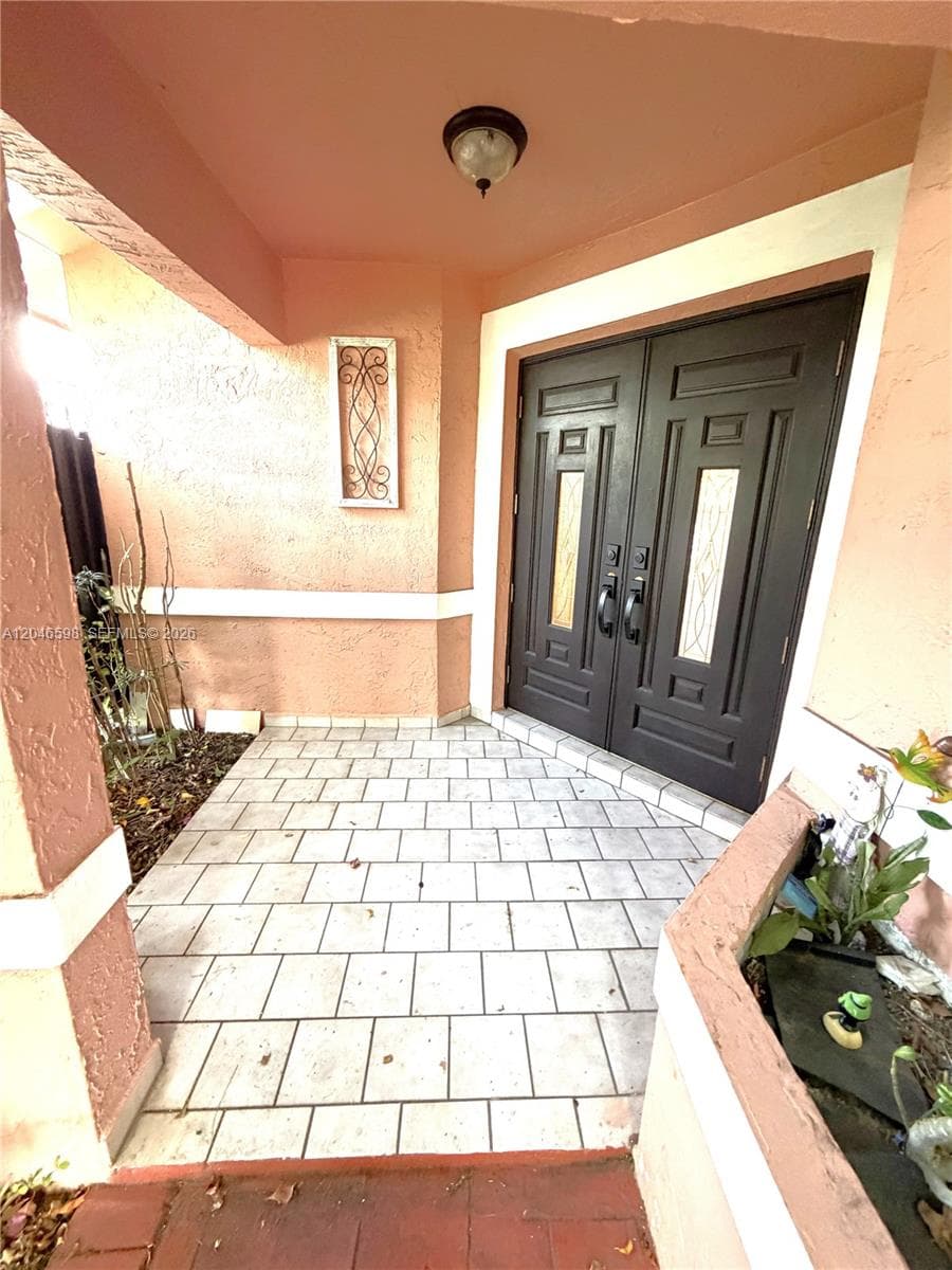 14225 SW 55th St photo 2