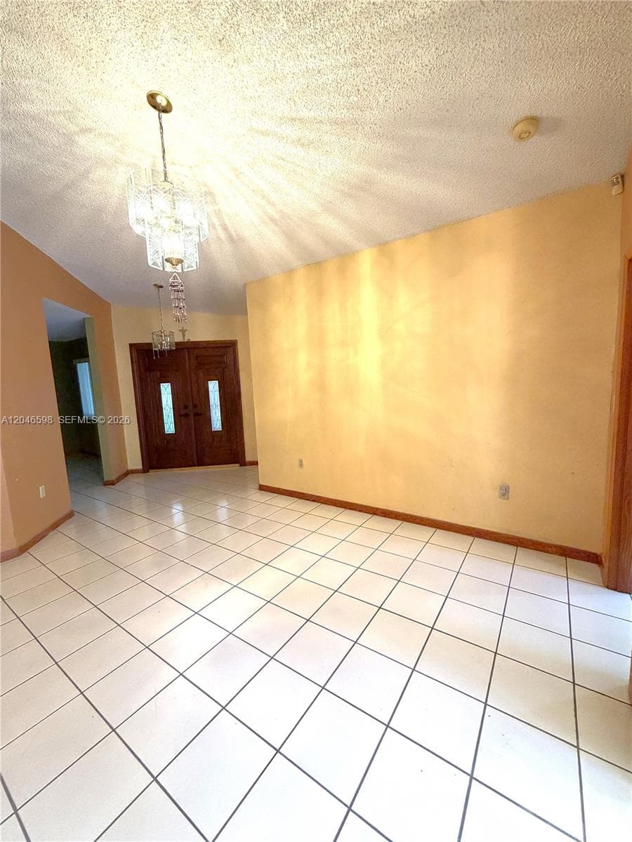 14225 SW 55th St photo 19