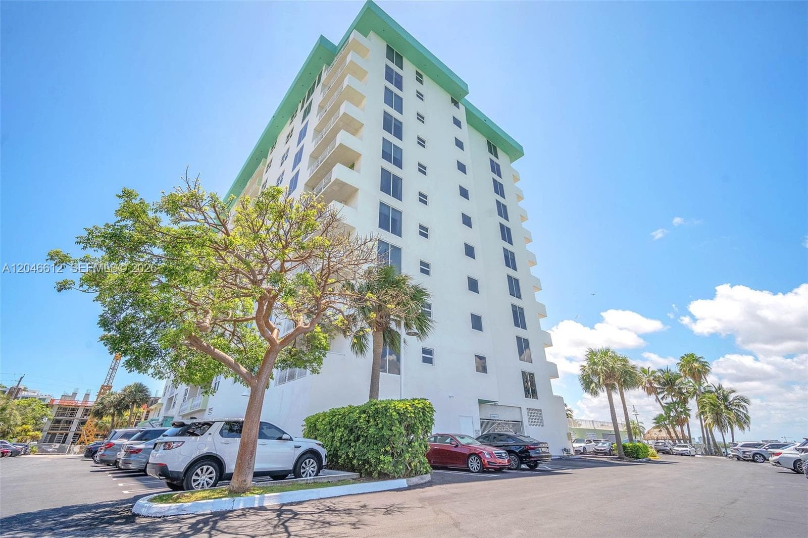 Island Pointe Condominium · #8F in Bay Harbor Islands - Photo 15
