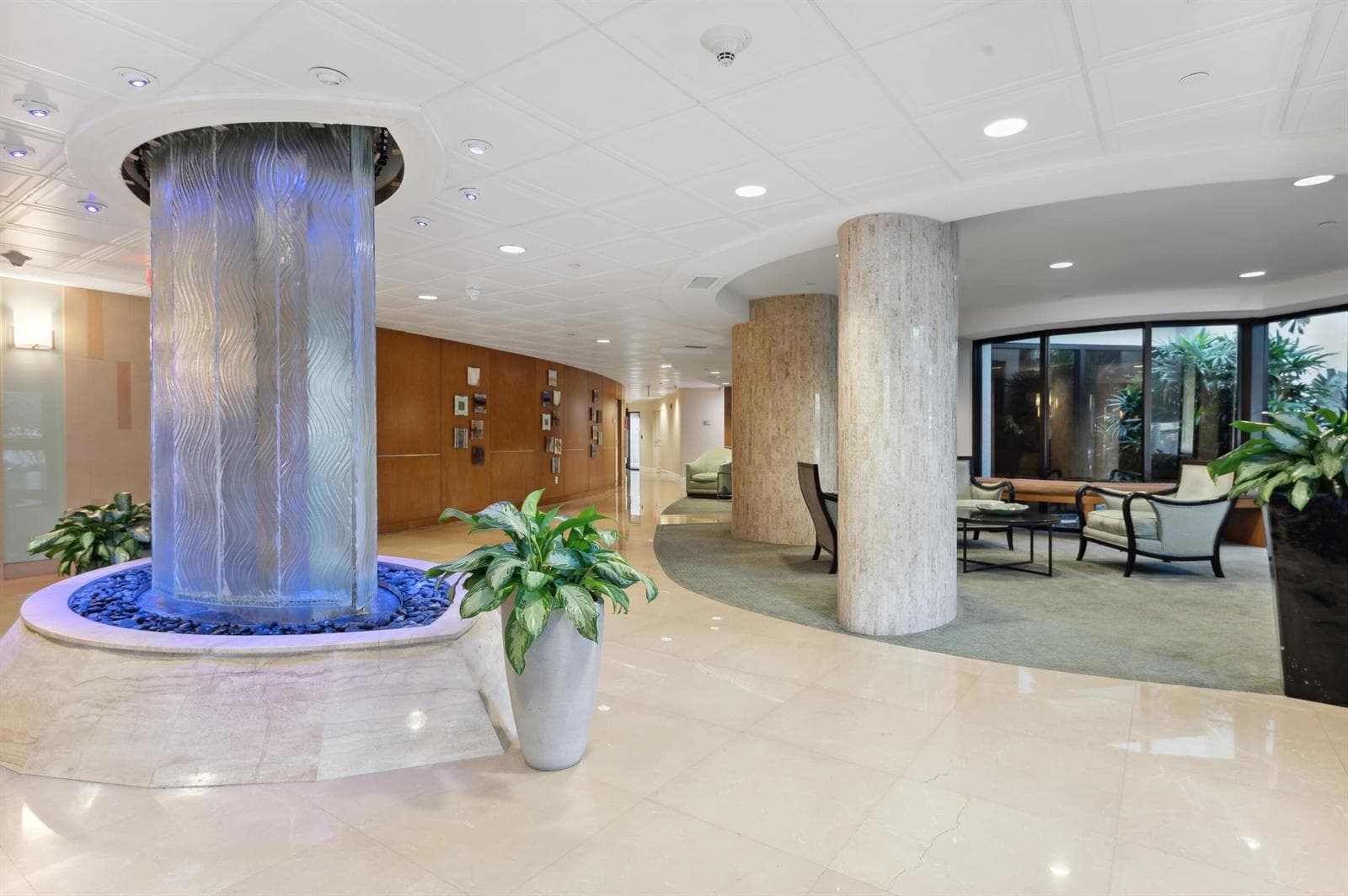 5. Lobby