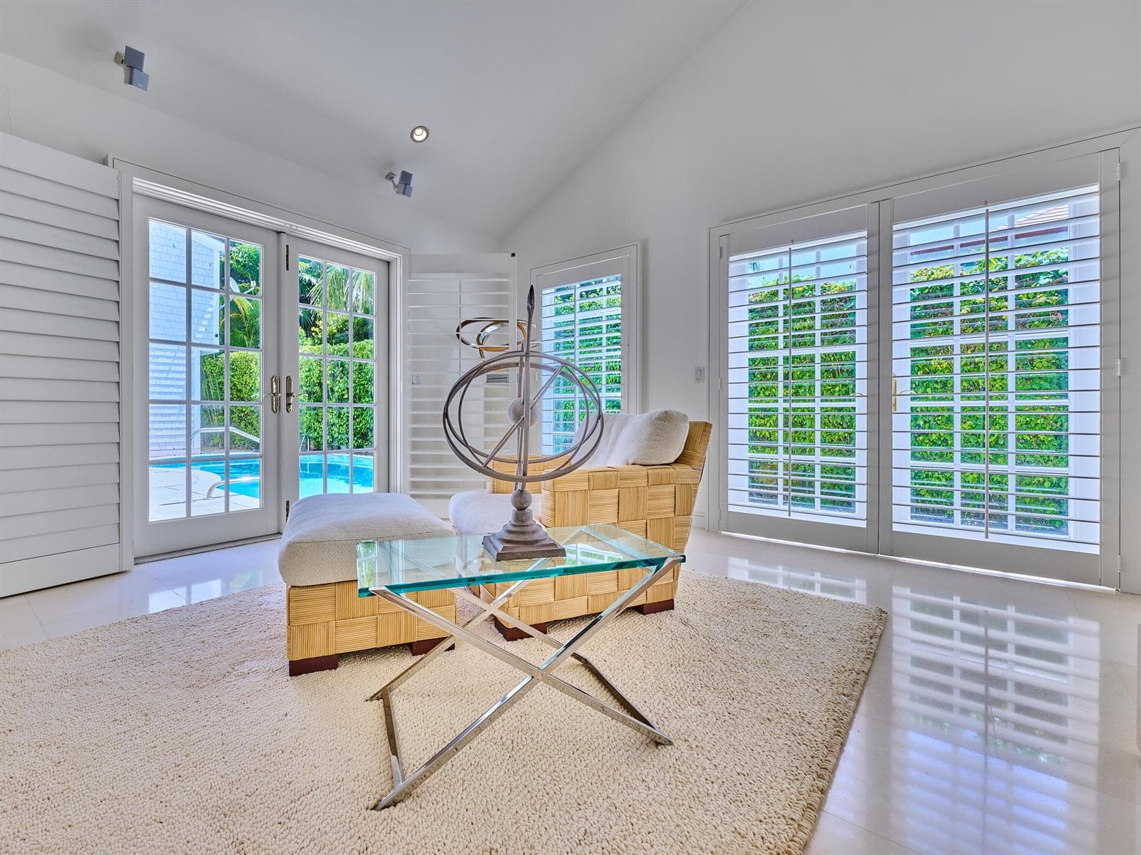 Primary Suite to Pool