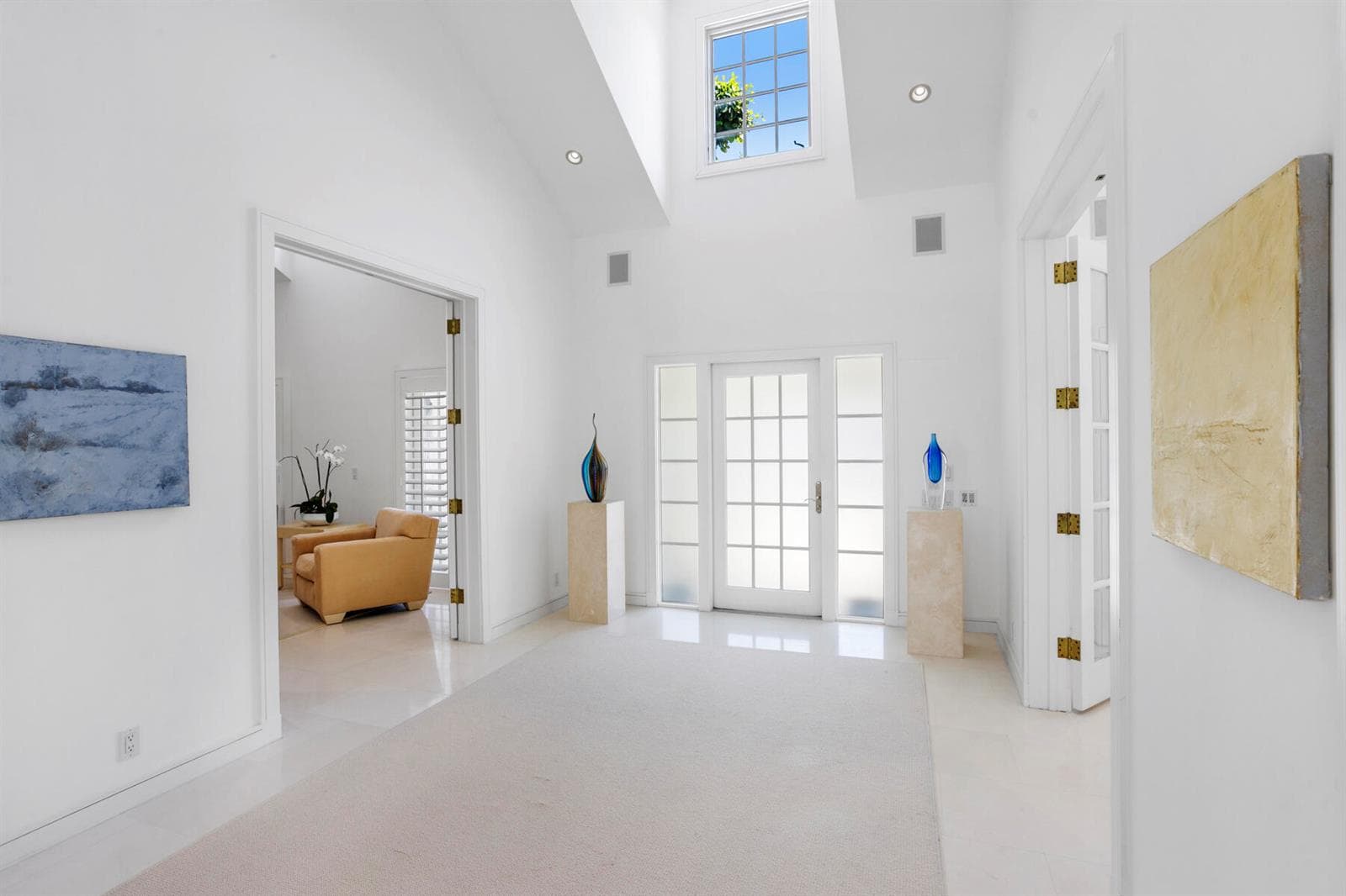 Dramatic Two-Story Foyer