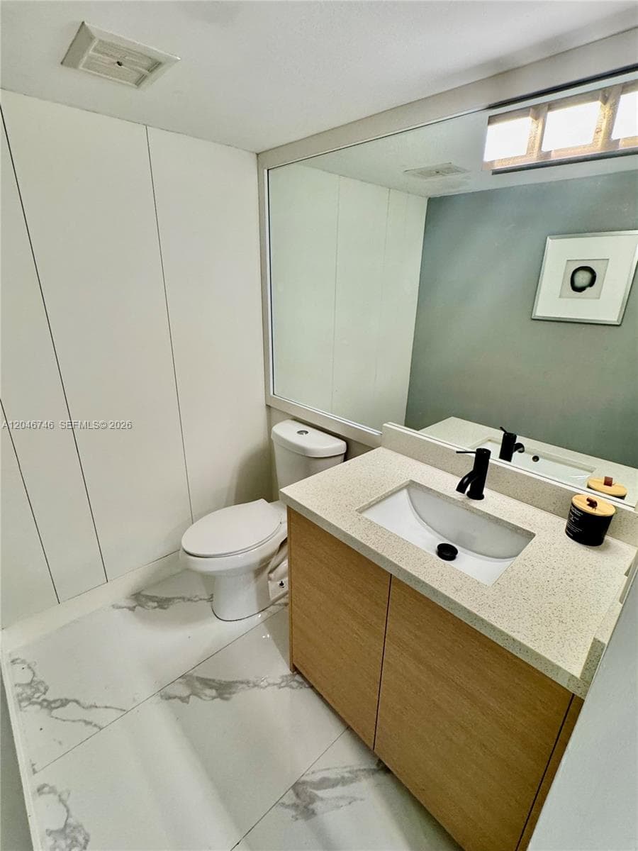 CORONADO TOWER III · #1537 in Aventura - Photo 9