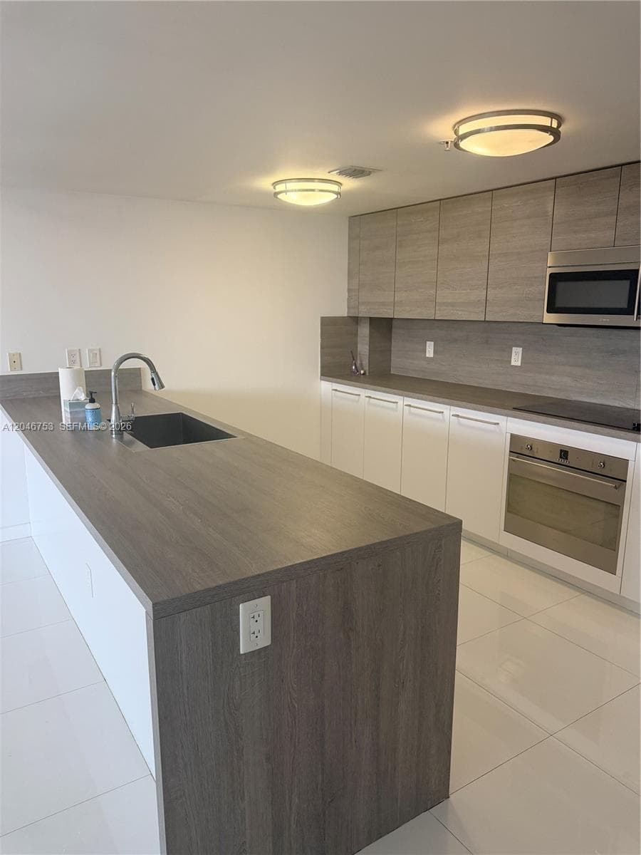 400 Sunny Isles · #1105 in Sunny Isles Beach - Photo 13
