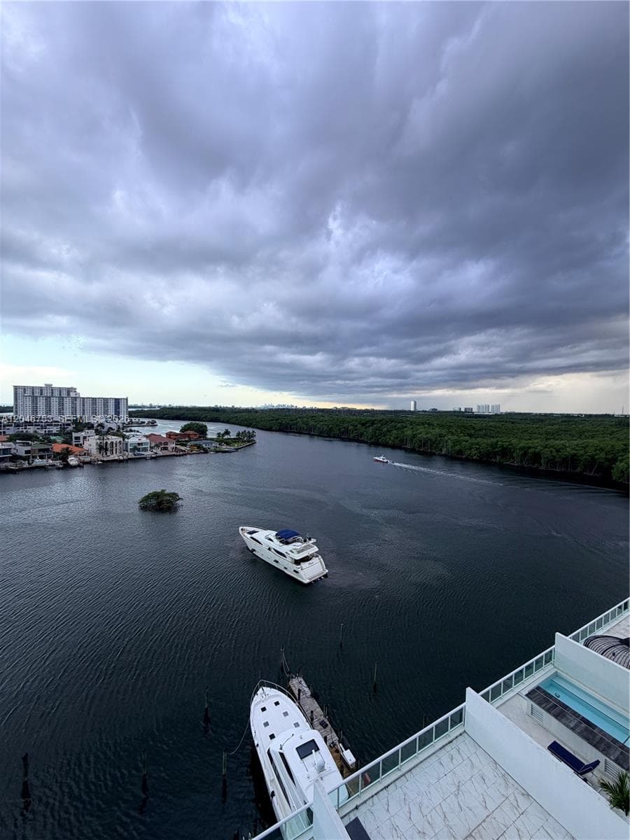 400 Sunny Isles · #1105 in Sunny Isles Beach - Photo 20