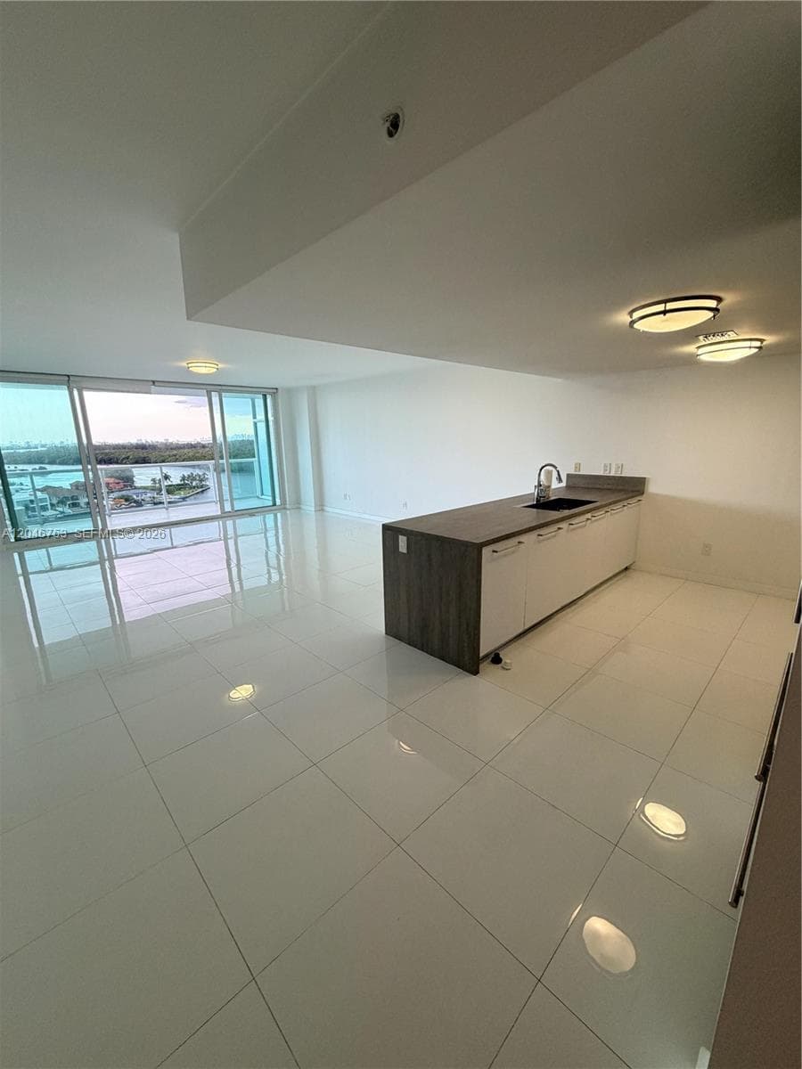 400 Sunny Isles · #1105 in Sunny Isles Beach - Photo 10