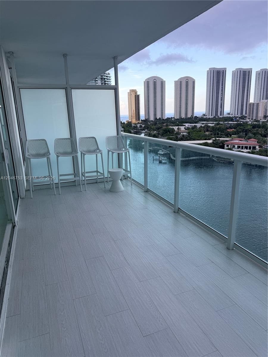 400 Sunny Isles · #1105 in Sunny Isles Beach - Photo 18
