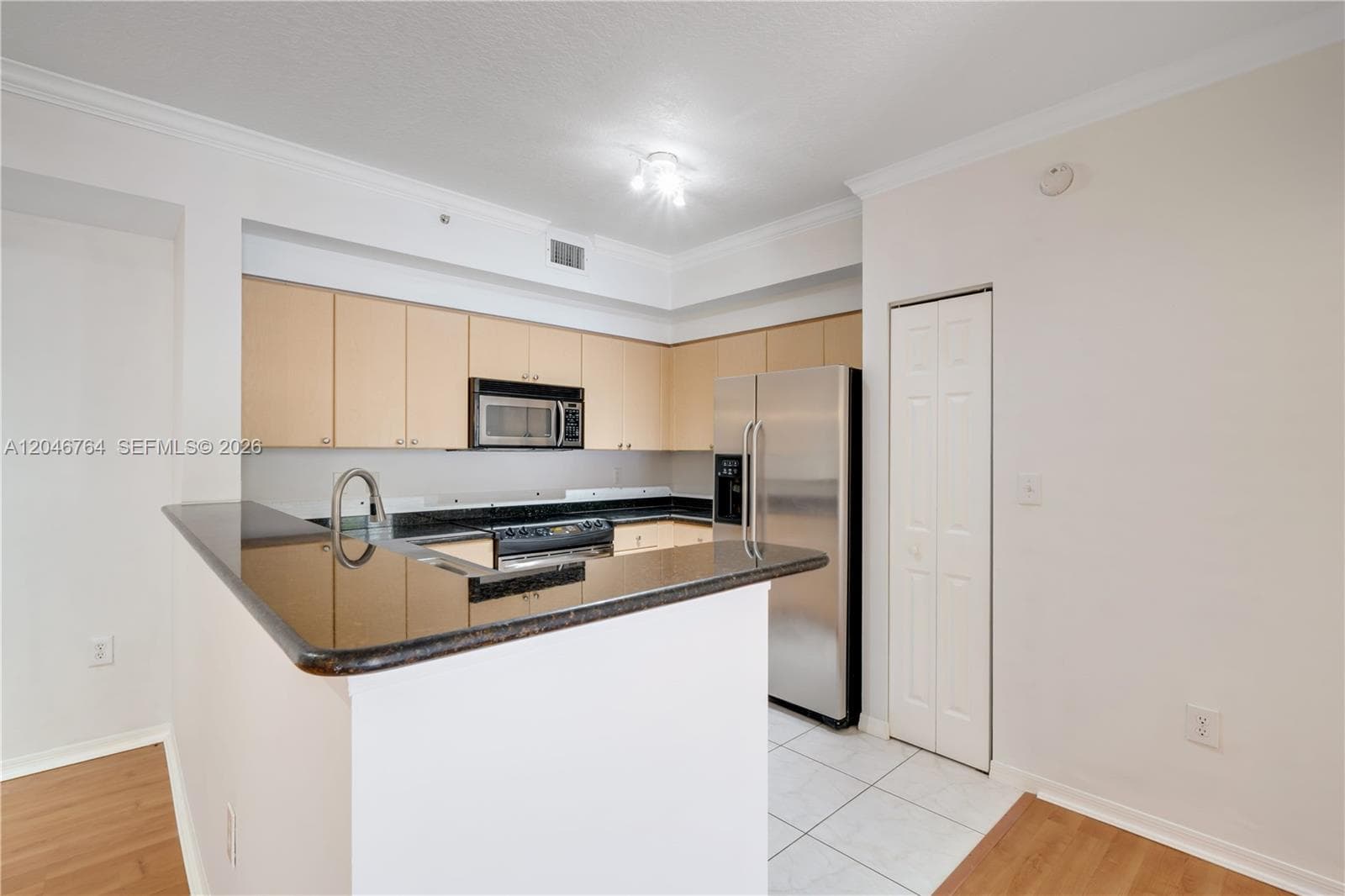 GABLES COURT · #208 in Miami - Photo 6