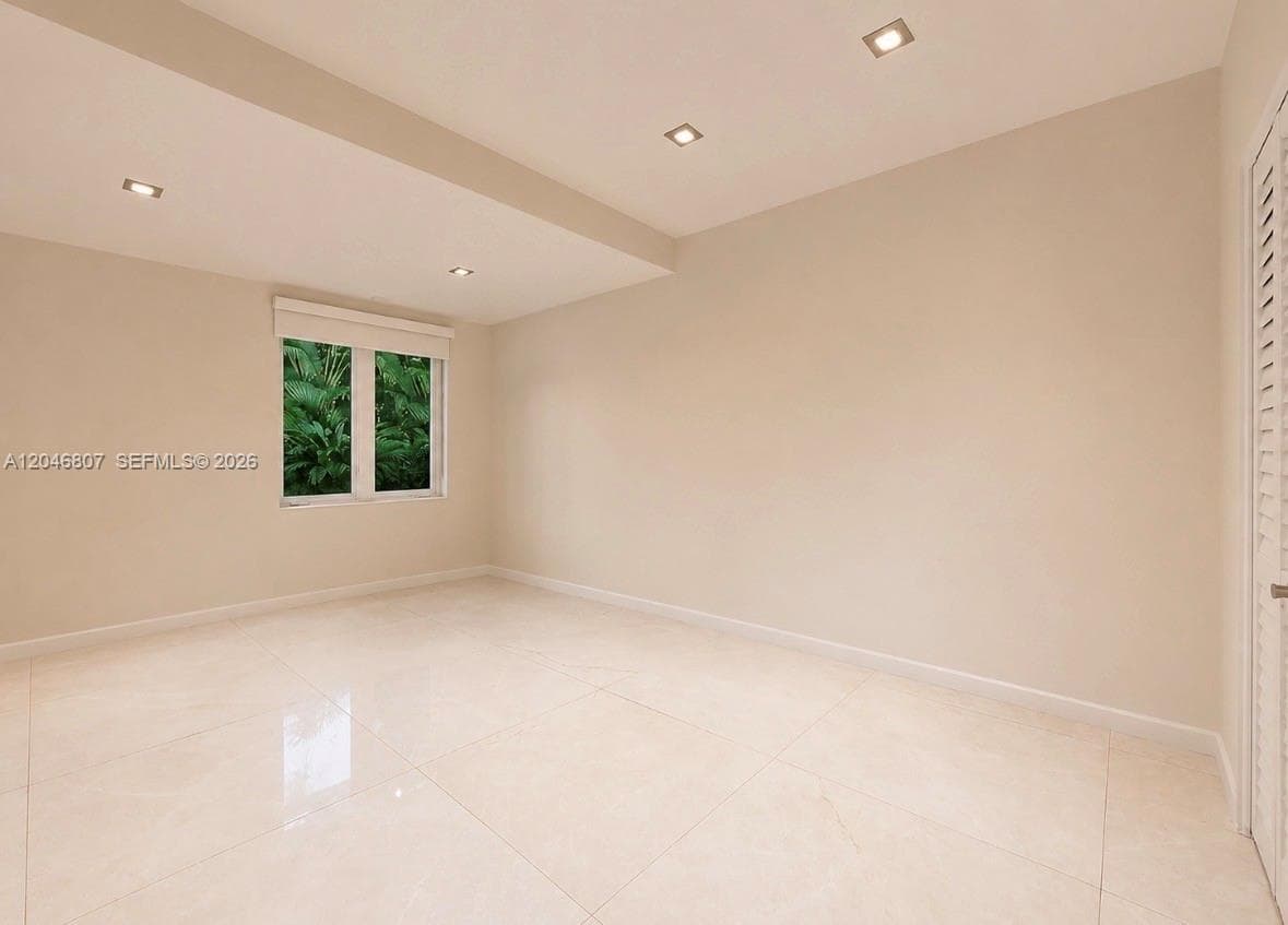 260 S Coconut Ln photo 14