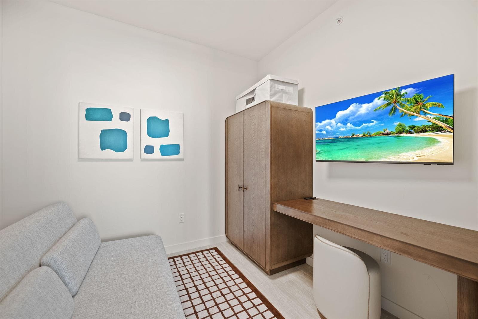 17-web-or-mls-1611-sw-2nd-ave-702