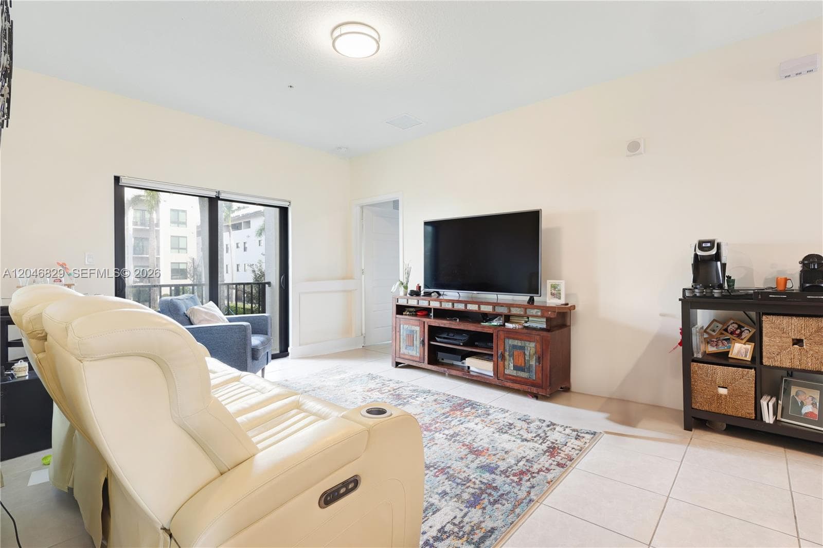 URBANA · #22 in Doral - Photo 3