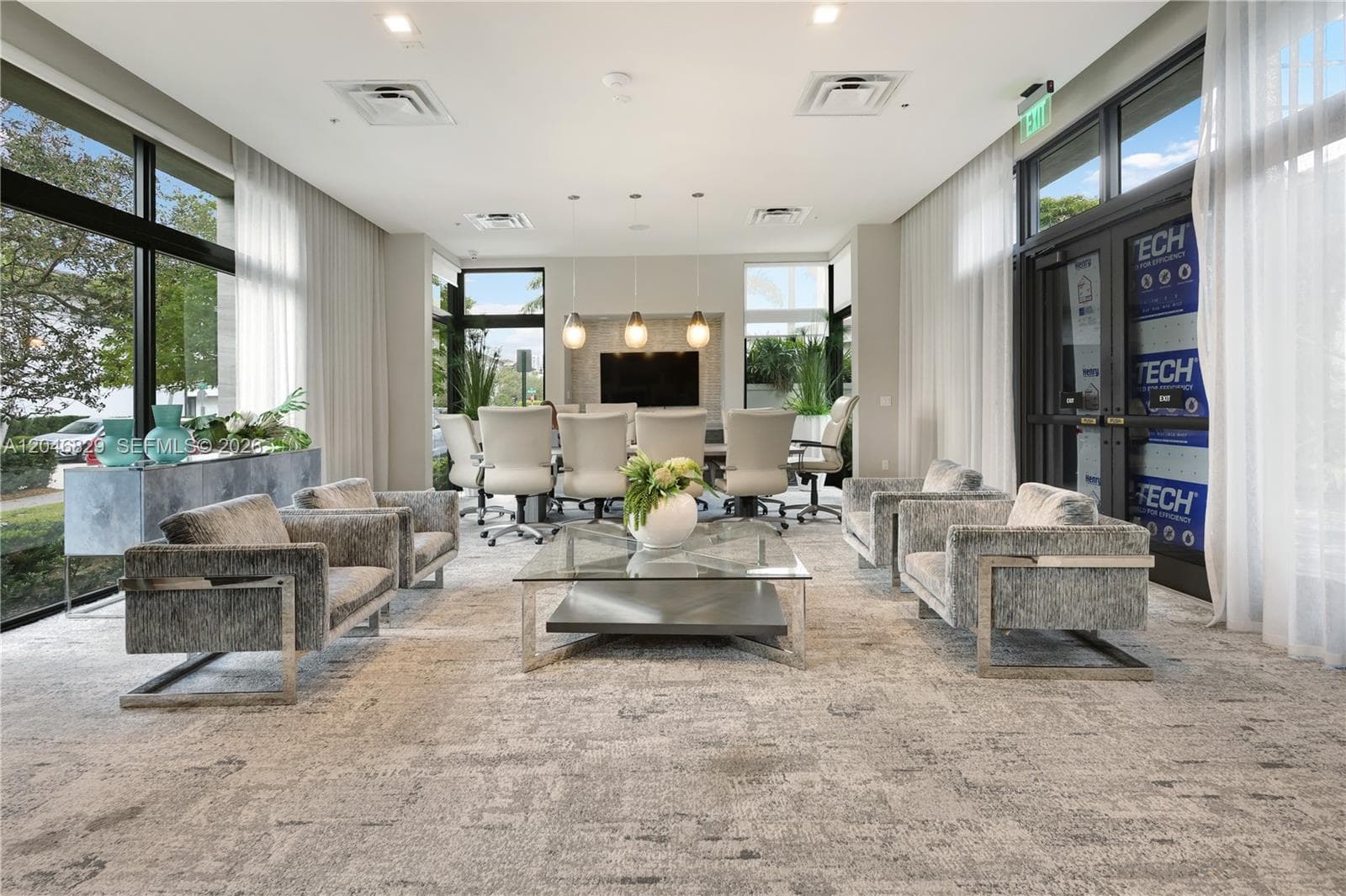 URBANA · #22 in Doral - Photo 32