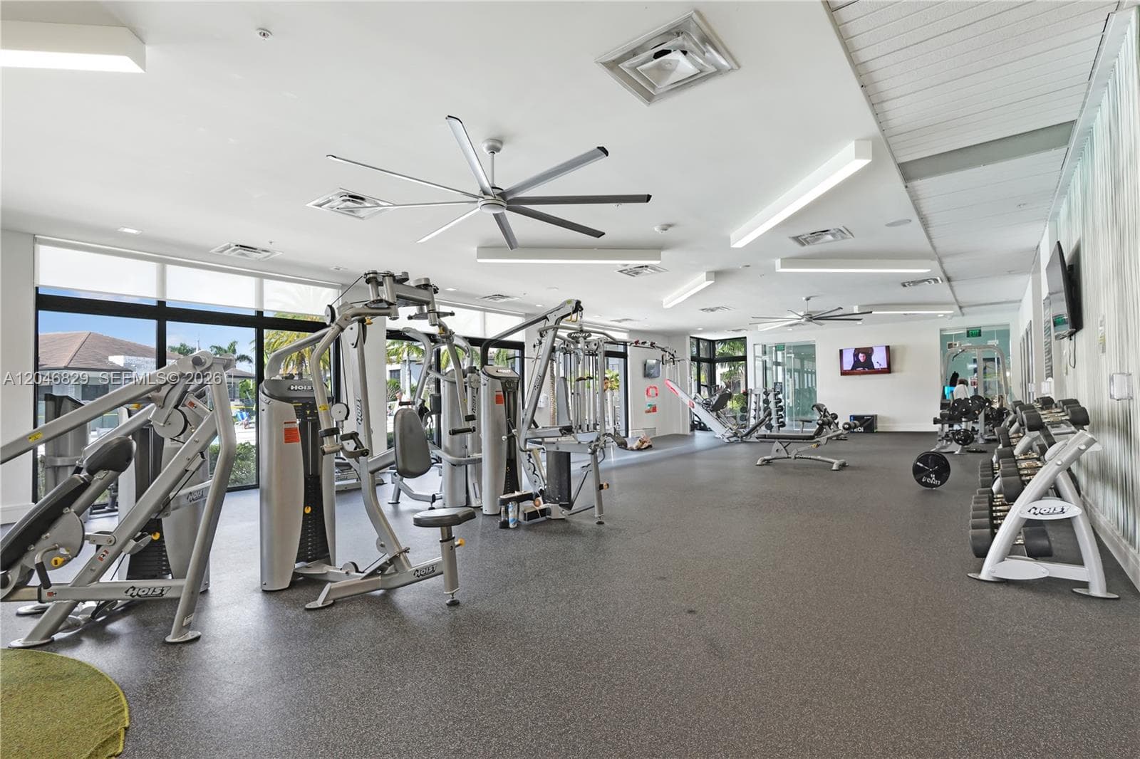 URBANA · #22 in Doral - Photo 34
