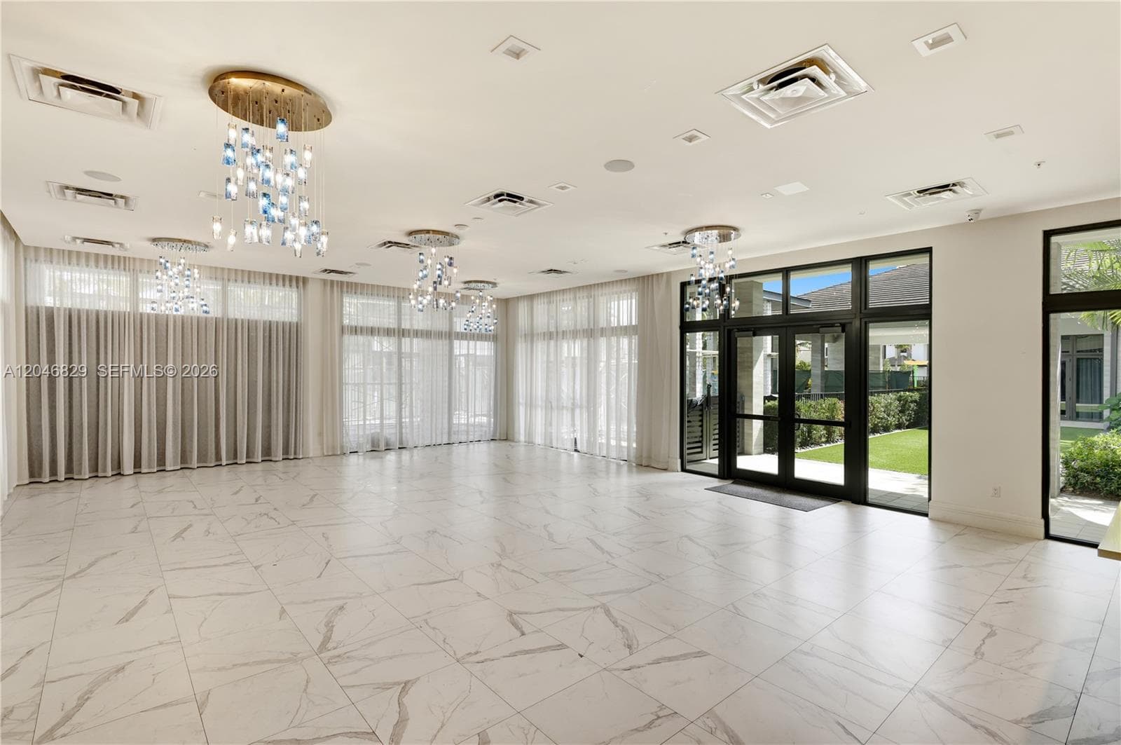 URBANA · #22 in Doral - Photo 29