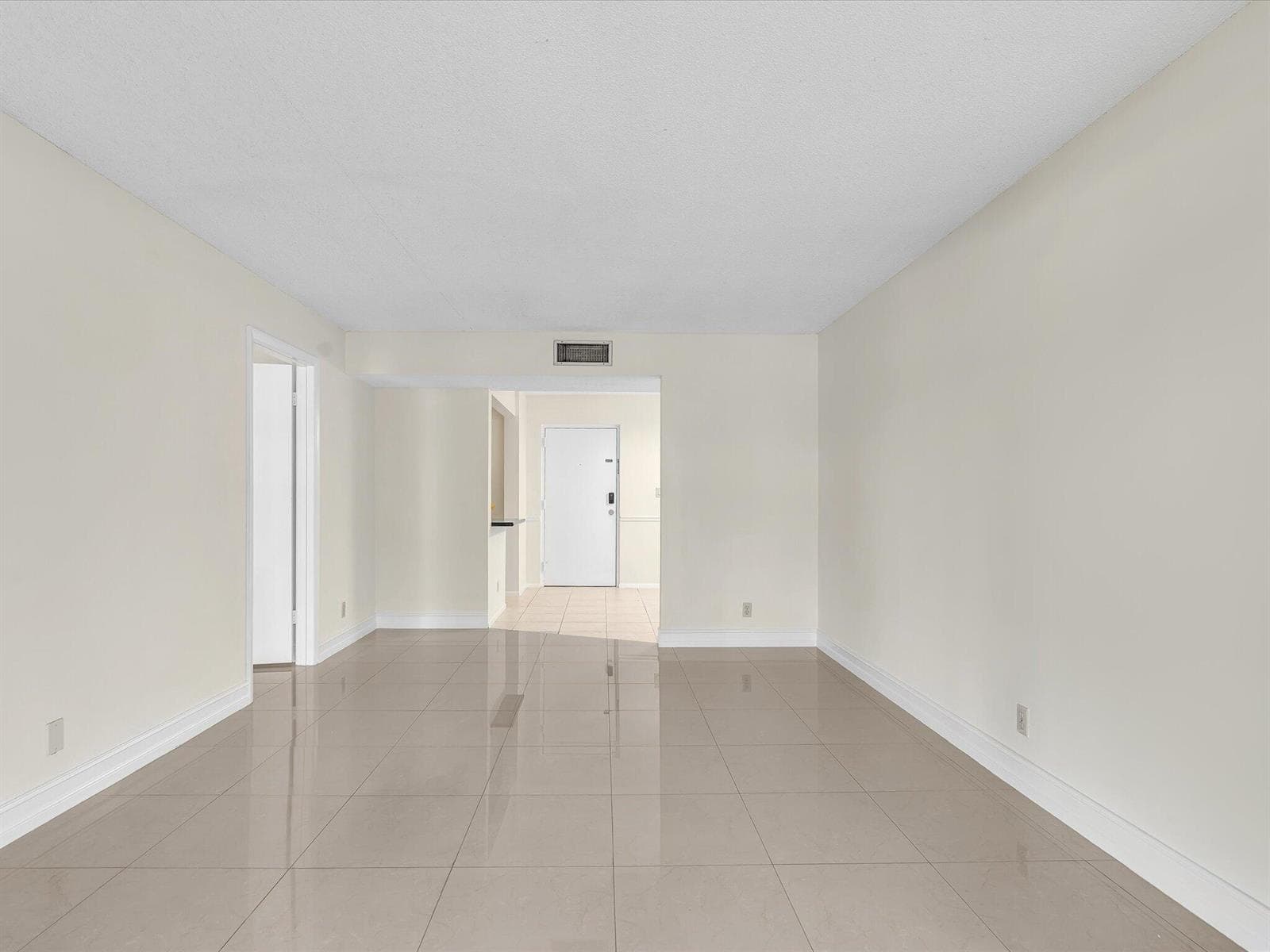 Primary-Living Room