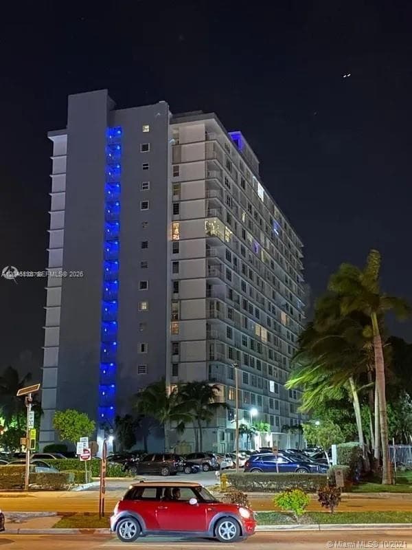 Kennedy House Condo · #8K in Miami - Photo 45