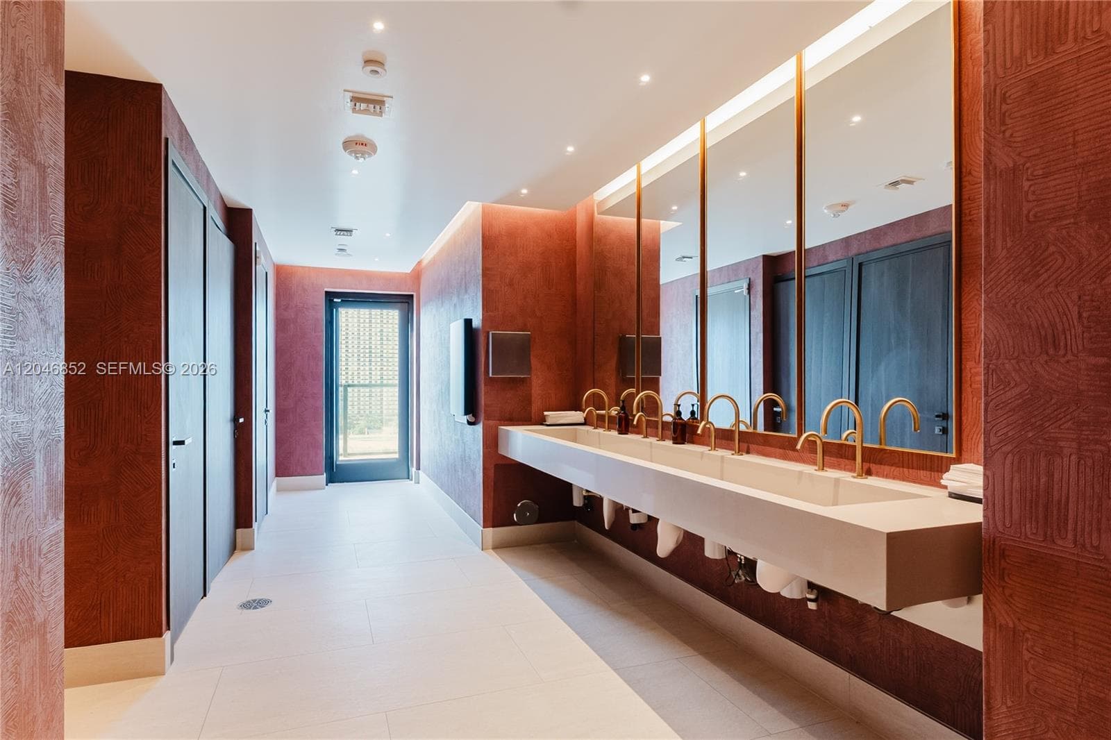 E11EVEN Hotel & Residences · #4907A in Miami - Photo 32