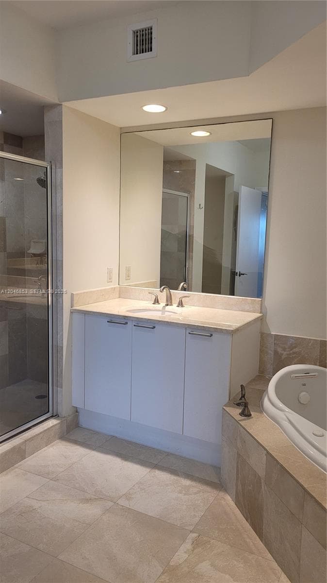 THE OAKS I CONDO · #1105 in North Miami - Photo 17