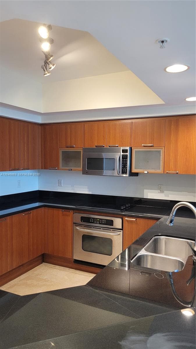 THE OAKS I CONDO · #1105 in North Miami - Photo 12