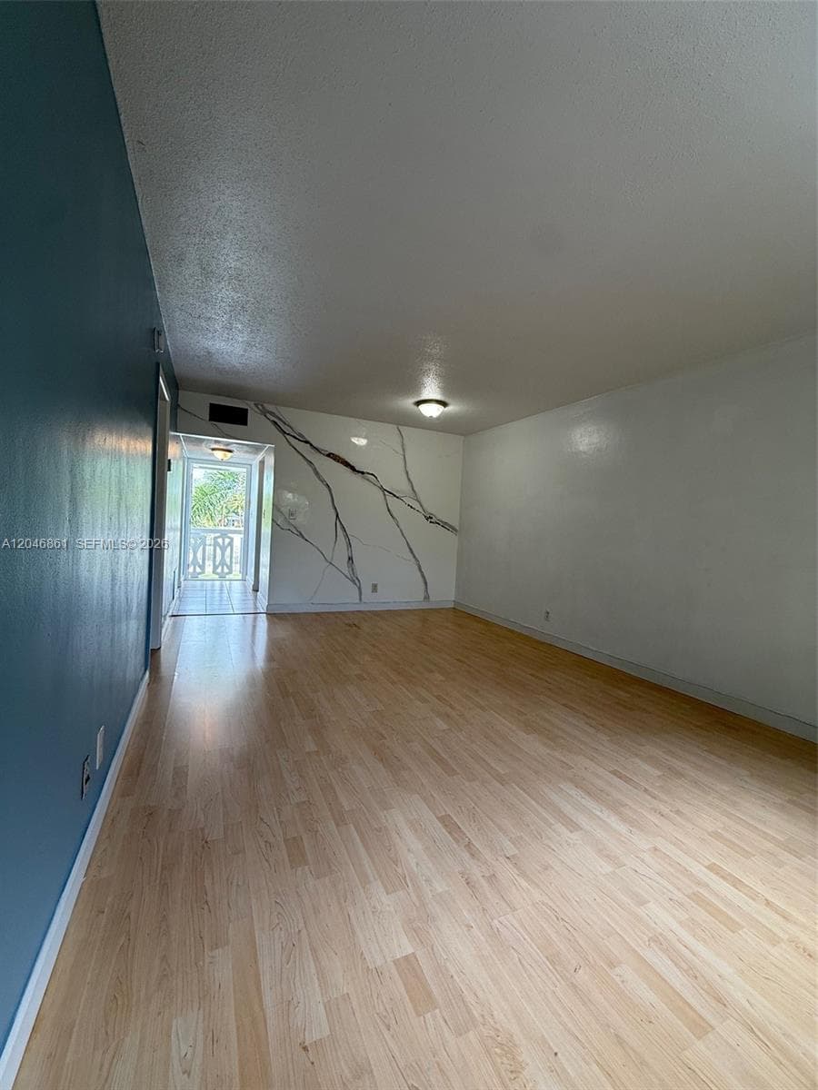 BONITA SPRINGS CONDO · #53 in Pompano Beach - Photo 4