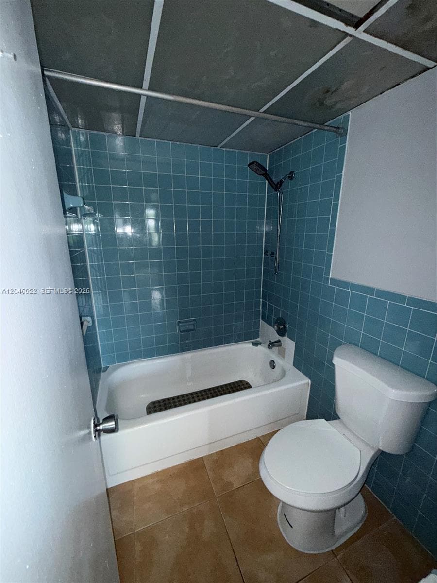 CORAL GATE EAST CONDO · #2-431A in Hialeah - Photo 3