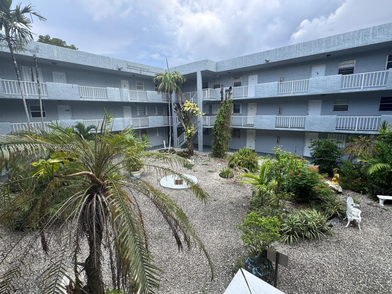 LOS SUENOS CONDO · #F222 in Hialeah - Photo 2