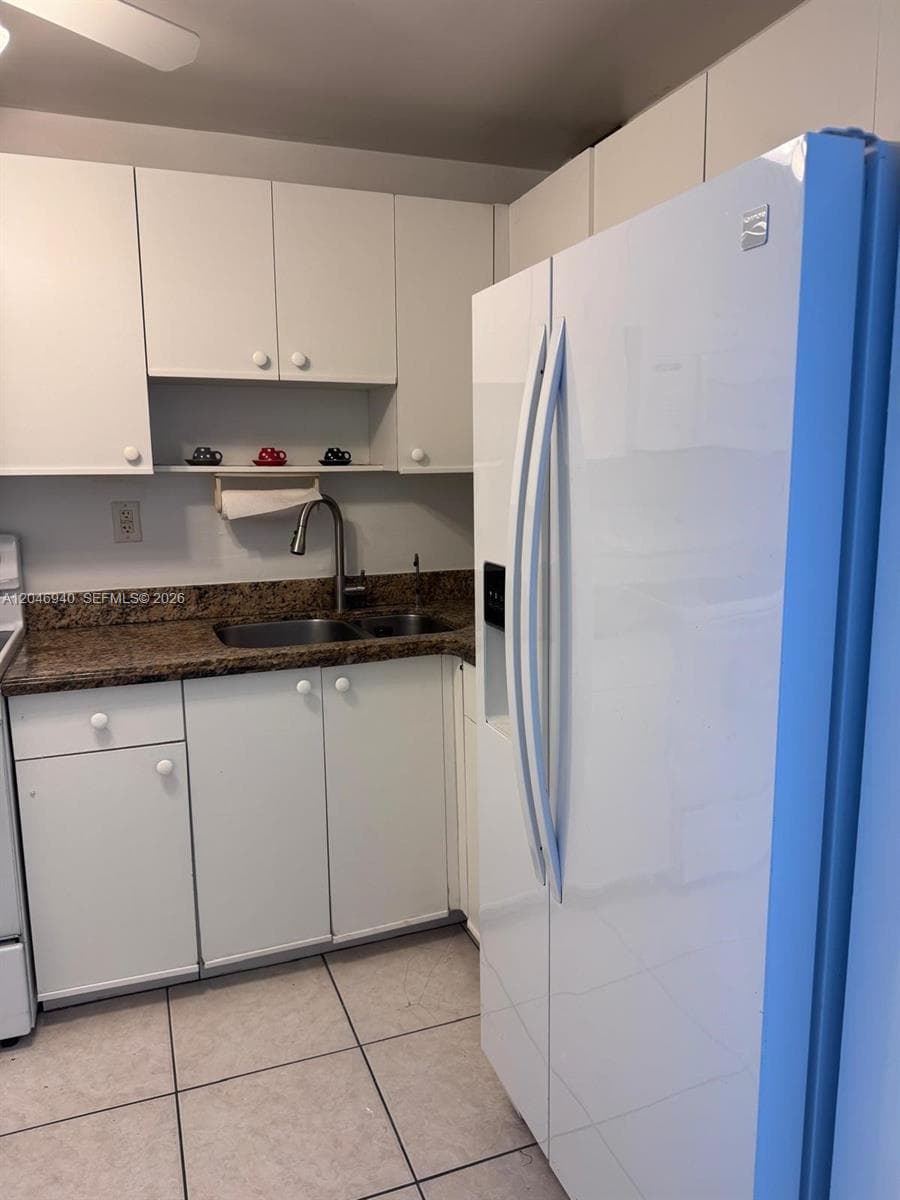 LOS SUENOS CONDO · #F222 in Hialeah - Photo 6