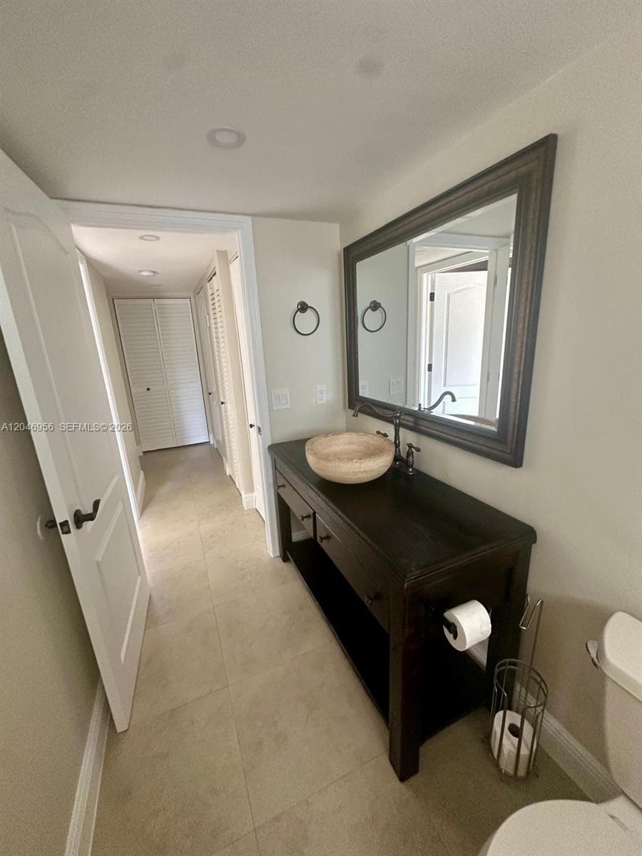 SUNSET POINT CONDO · #104 in South Miami - Photo 17