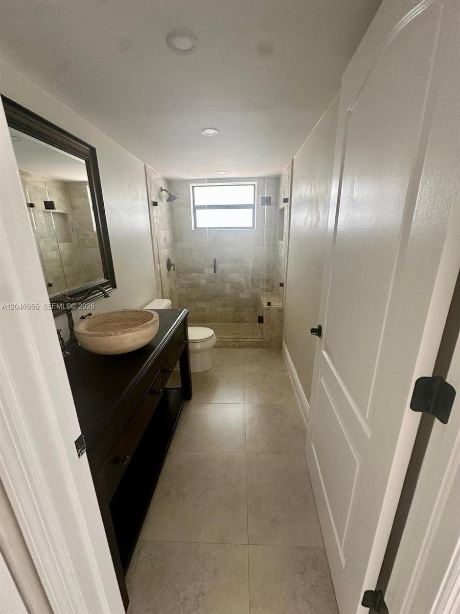 SUNSET POINT CONDO · #104 in South Miami - Photo 16