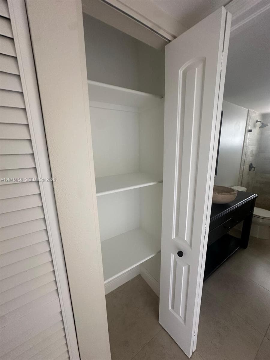 SUNSET POINT CONDO · #104 in South Miami - Photo 14