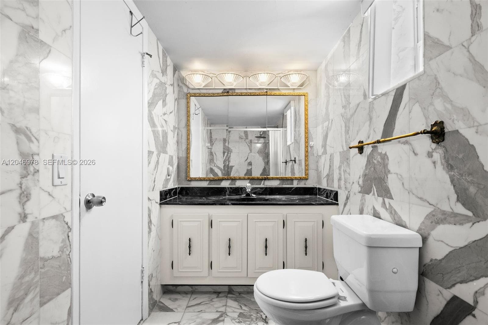 VENETIAN PARK III · #122 in Hallandale Beach - Photo 27