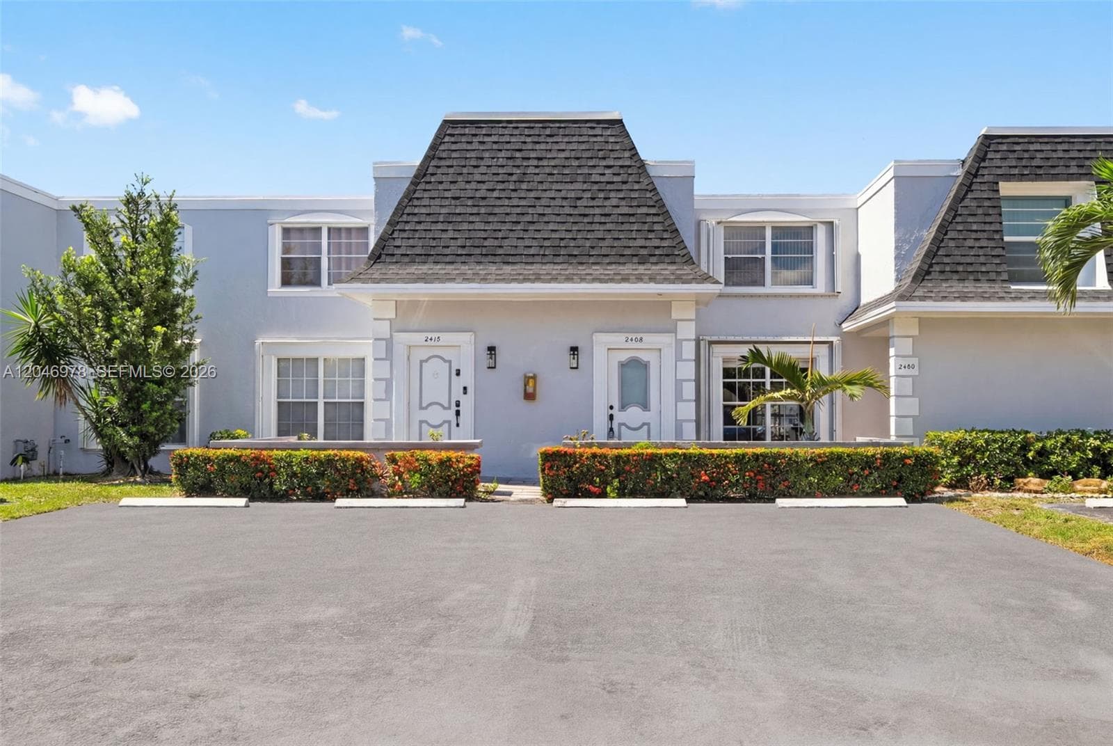VENETIAN PARK III · #122 in Hallandale Beach - Photo 1