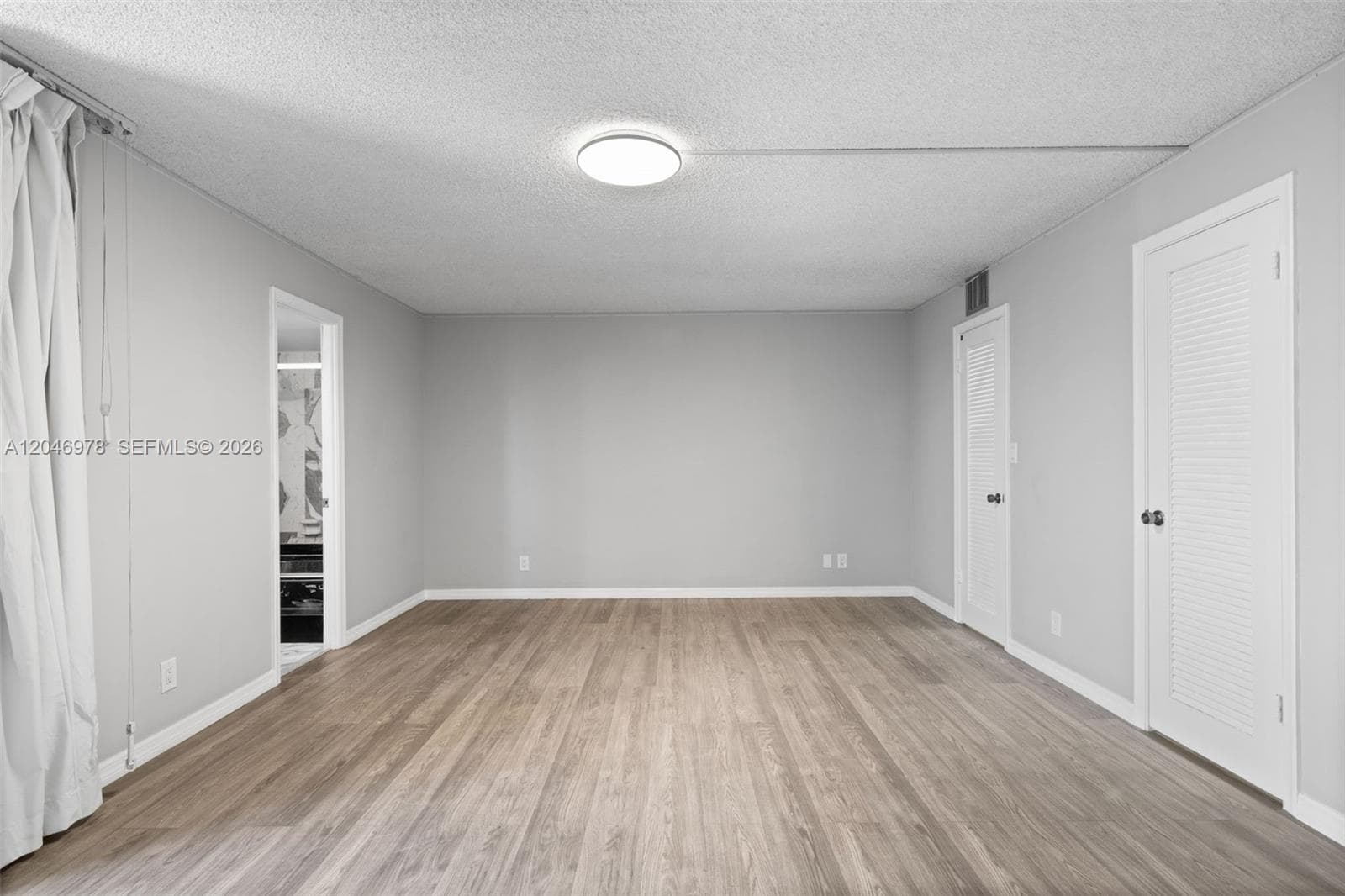 VENETIAN PARK III · #122 in Hallandale Beach - Photo 20