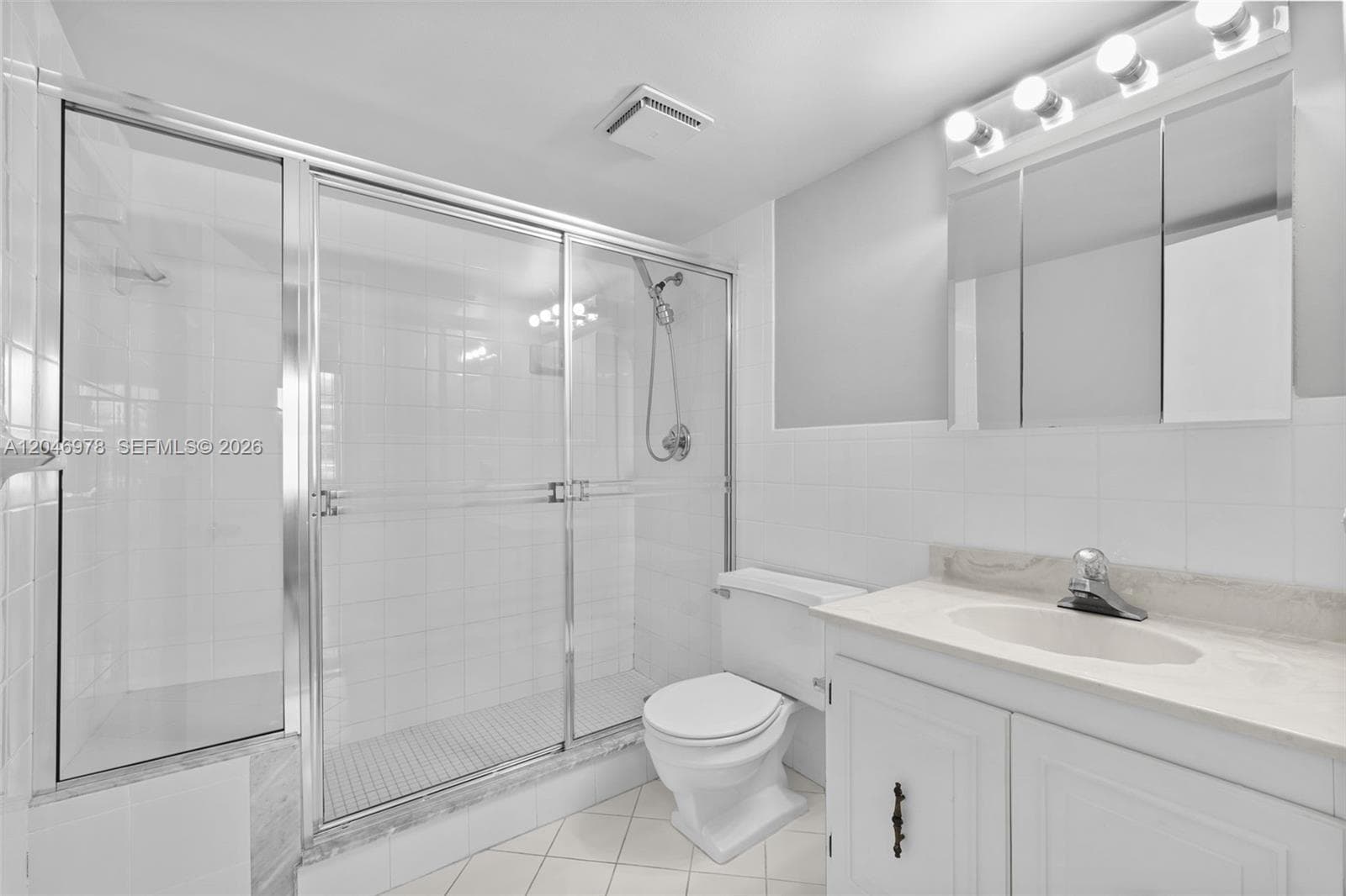 VENETIAN PARK III · #122 in Hallandale Beach - Photo 33