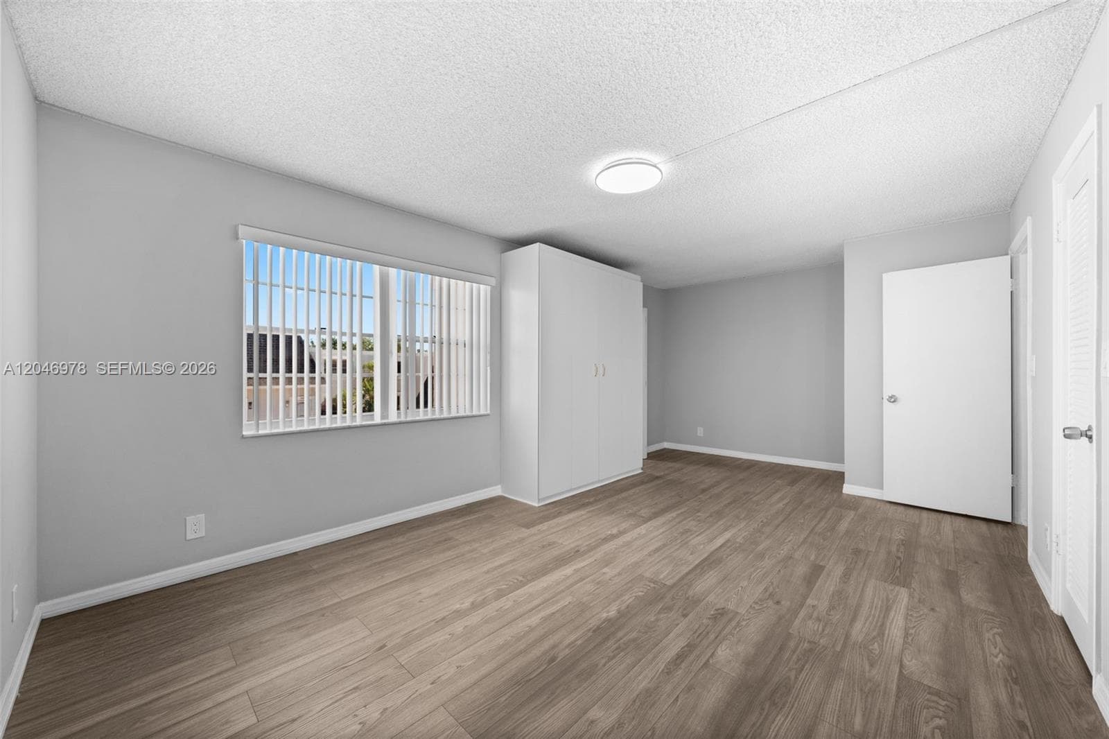 VENETIAN PARK III · #122 in Hallandale Beach - Photo 31