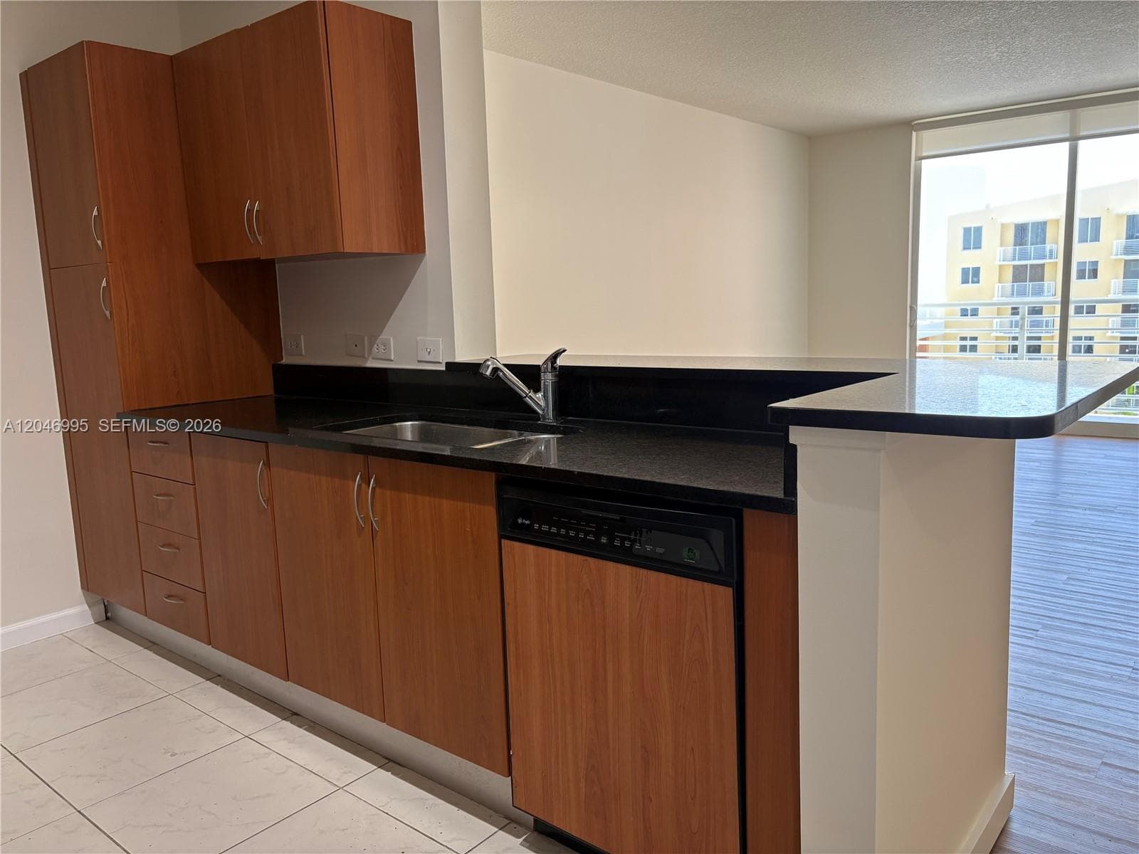 Venture West · #628 in Aventura - Photo 15