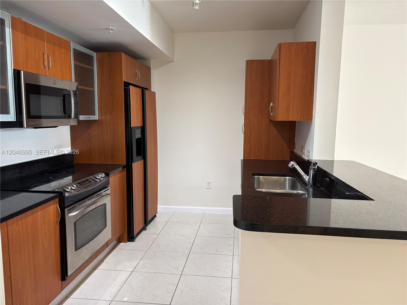 Venture West · #628 in Aventura - Photo 4