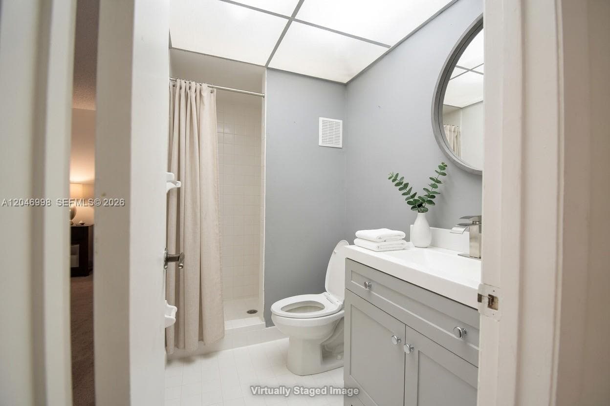CARMEL LAKES CONDO NO 11 · #104 in Miami - Photo 28