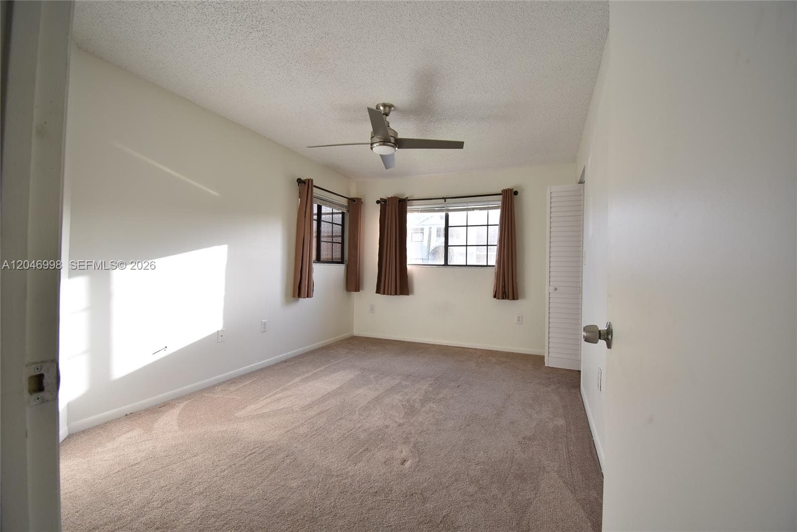CARMEL LAKES CONDO NO 11 · #104 in Miami - Photo 5
