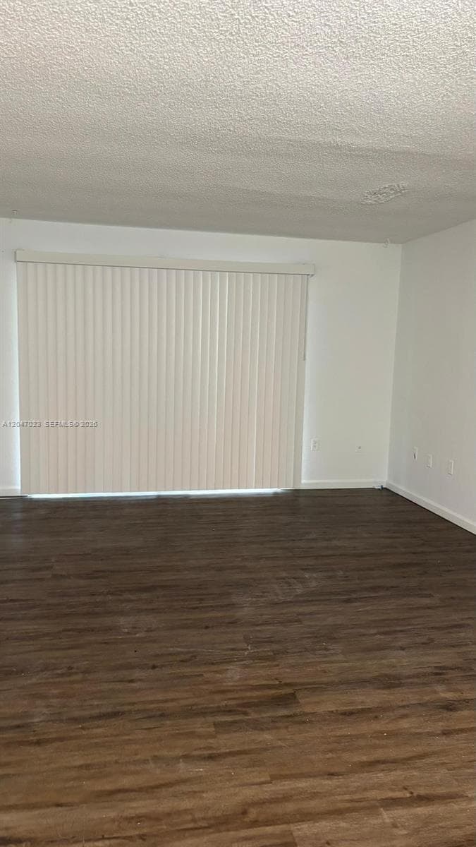 CLEAR LAKE PALMS CONDO · #203 in West Palm Beach - Photo 4