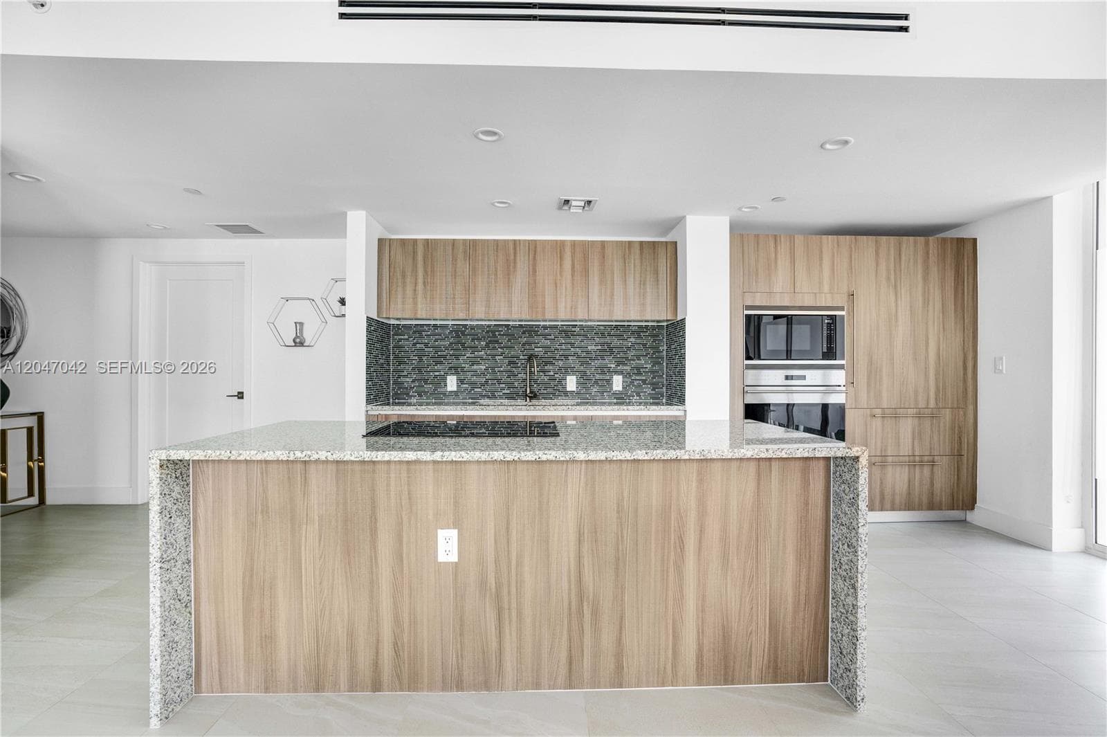 BAY HARBOUR ISLAND · #301 in Bay Harbor Islands - Photo 10