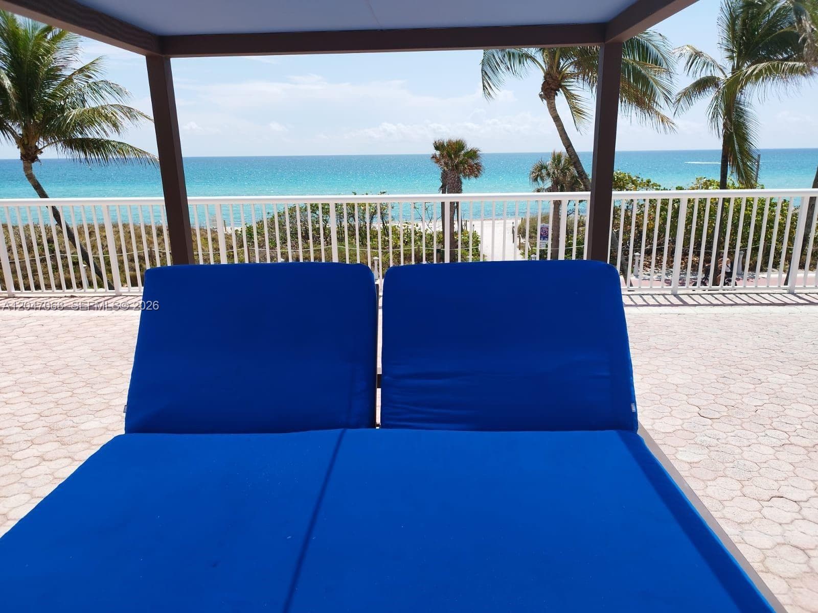 THE CARRIAGE HOUSE CONDO · #1110 in Miami Beach - Photo 3